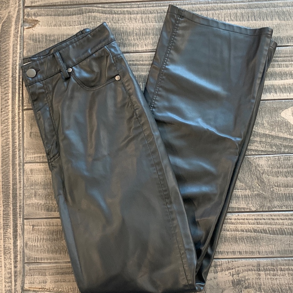 Zara Women's Shiny Black Pleather Jeans